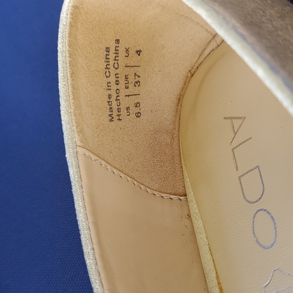 Aldo Silver Flats Size 6.5 - Picture 7 of 9